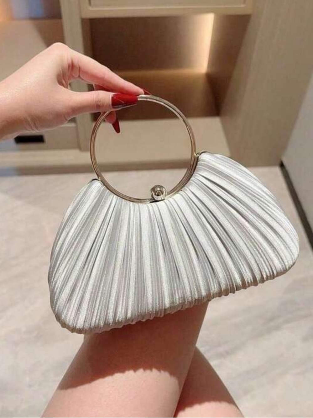 Elegant White Pleated Ring-Handle Evening Clutch